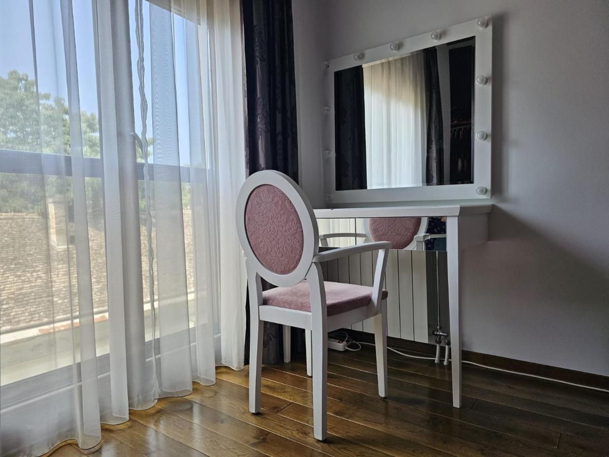 Bright Side Apartment Νόβι Σαντ Εξωτερικό φωτογραφία
