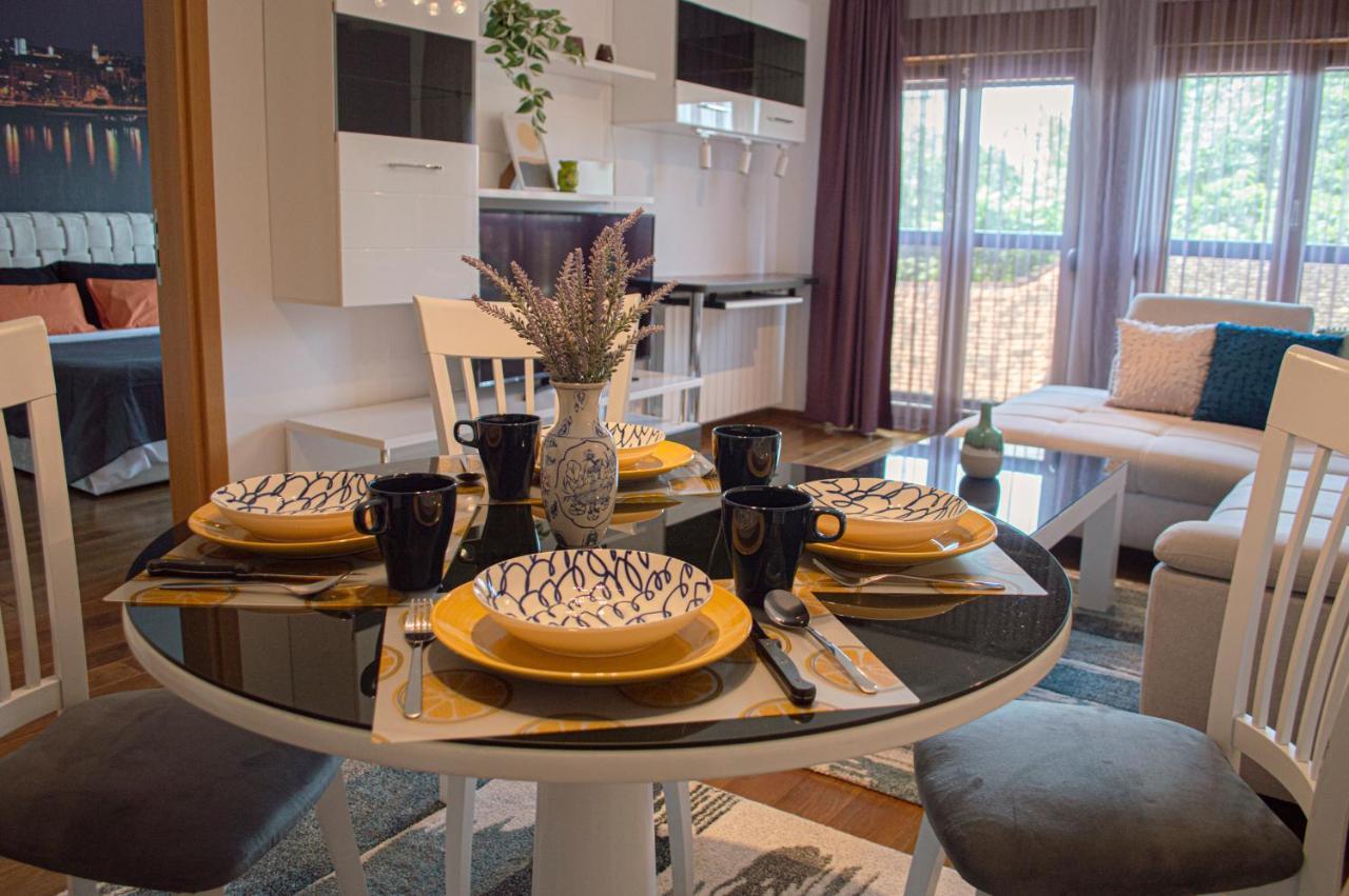 Bright Side Apartment Νόβι Σαντ Εξωτερικό φωτογραφία